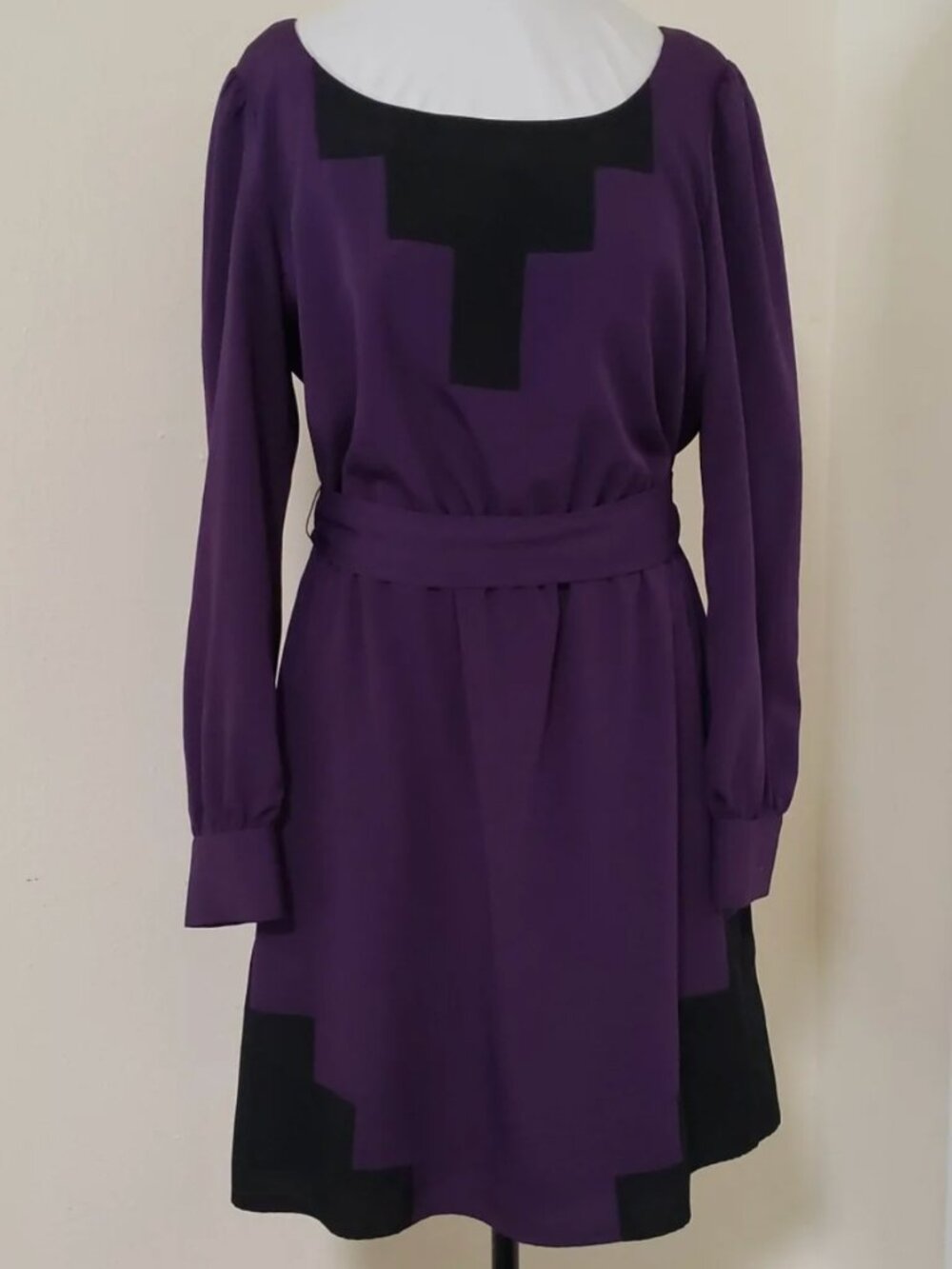 Vintage Gianni Bini Purple Long-Sleeve Dress with Black Accents